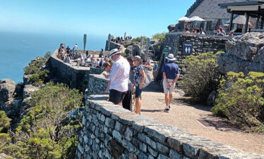 Ultimate Robben Island and Table Mountain Tour